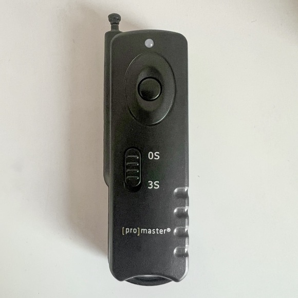 Promaster & Canon Shutter Release - Picture 4 of 10